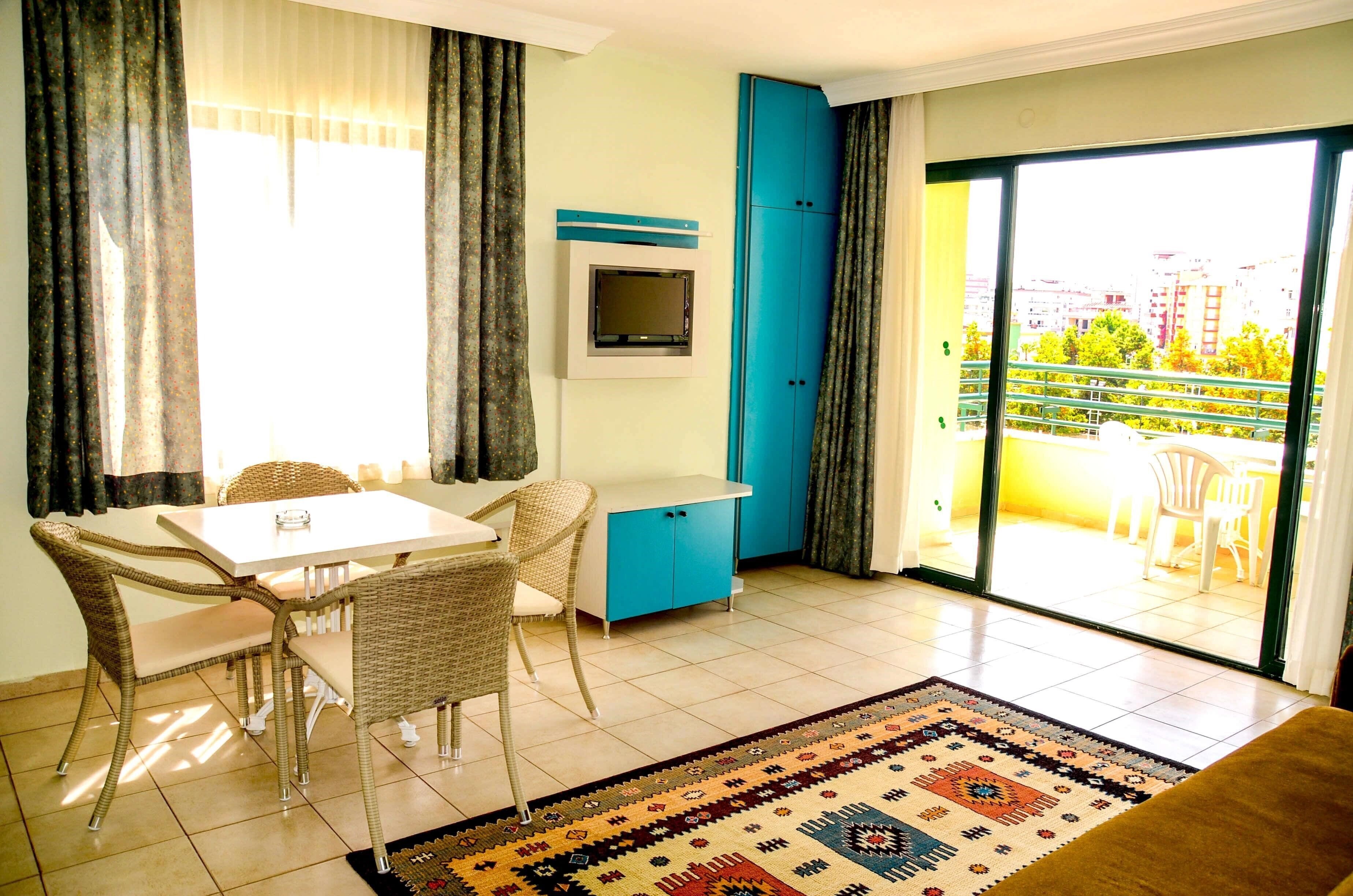 Green Park Hotel 3* фотосуреті